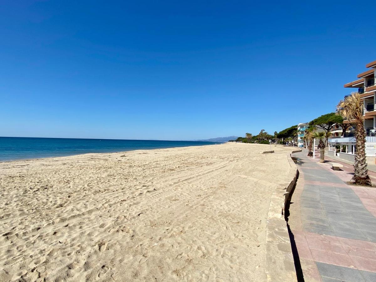 Golden Cambrils Lägenhet Exteriör bild